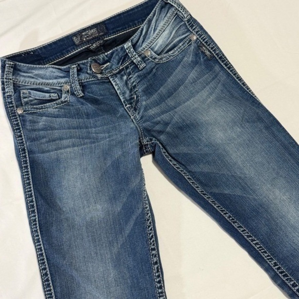 Silver Jeans Co Tuesday Low Rise Bootcut Medium Wash Blue Denim Jeans Womens 27